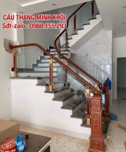 CẦU THANG KÍNH ĐẸP TAY VỊN GỖ . LAN CAN CẦU THANG KÍNH CƯỜNG LỰC TẠI HÀ NỘI