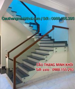 CẦU THANG KÍNH GỖ ĐẸP TẠI HÀ NỘI . MẪU CẦU THANG KÍNH CƯỜNG LỰC