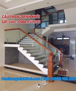 CẦU THANG KÍNH GỖ ĐẸP TẠI HÀ NỘI . MẪU LAN CAN CẦU THANG KÍNH CƯỜNG LỰC