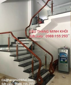 CẦU THANG KÍNH ĐẸP TAY GỖ . MẪU CẦU THANG KÍNH CƯỜNG LỰC TẠI HÀ NỘI